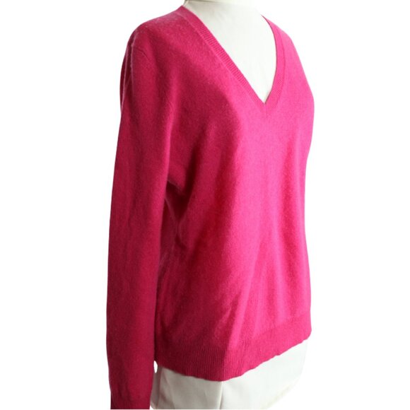 Lord & Taylor SZ M 100% Cashmere Hot Pink V-Neck Women's Sweater - Picture 6 of 6